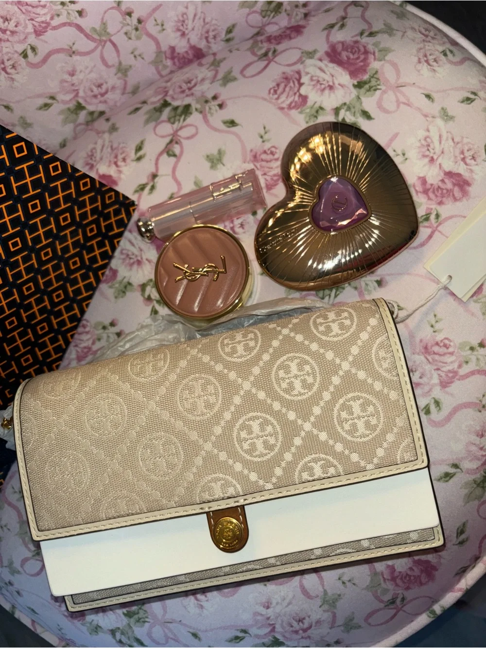 Tory Burch tory burch